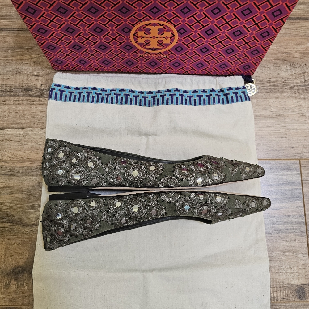 Tory Burch 'Yasmin' Embellished Ballet Flat - Picture 8 of 12